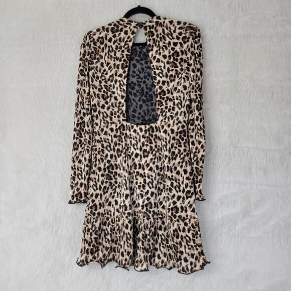 Saylor Emerson Leopard Animal Print Long Sleeve Ribbed Open Back Dress Medium - Picture 3 of 15